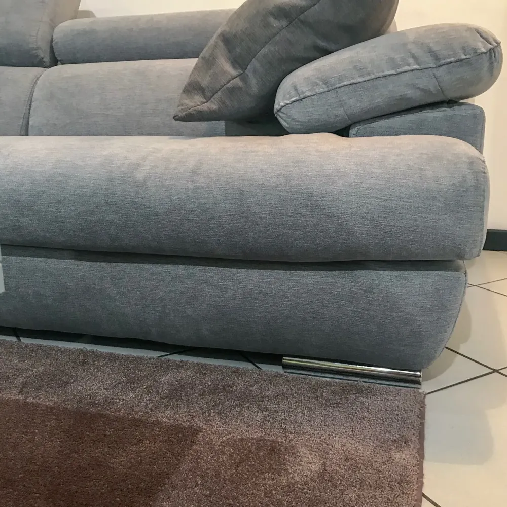 Discount Divano con penisola Habart a PREZZO OUTLET Divani