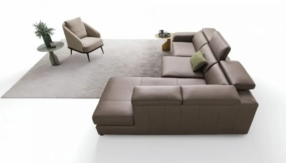 Le Comfort Divano con penisola in Pelle a prezzo ribassato- Divani