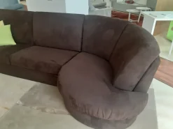 New Divano con penisola in Tessuto Girondo Rigo salotti Divani