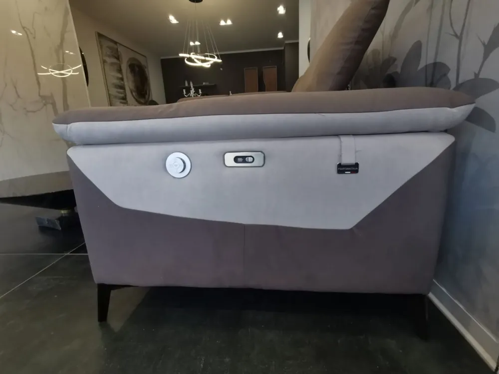 Polyformitalia Divano con penisola Inga ad un prezzo conveniente- Divani