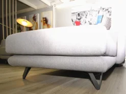 Doimo Salotti Divano Con penisola modello Bristol di in offerta- Divani