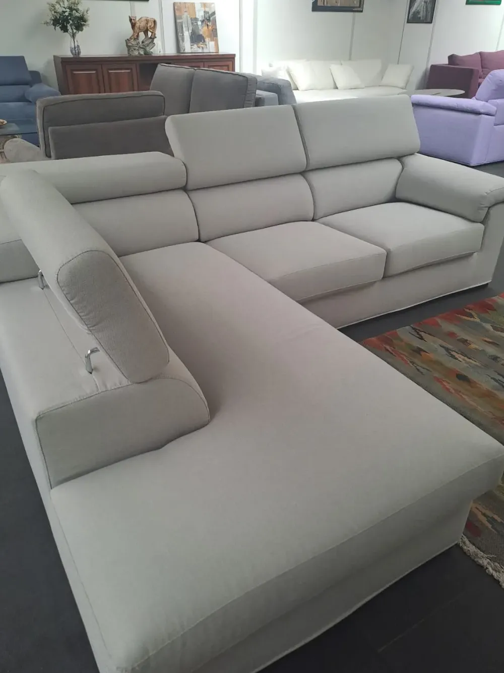 Divano con penisola modello Reflect di a prezzi convenienti^Samoa Discount