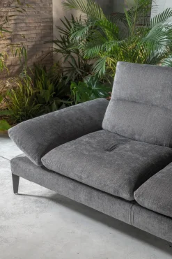 Nicoletti Home Divano con penisola Monnalisa a PREZZO OUTLET scontato del 48%- Divani