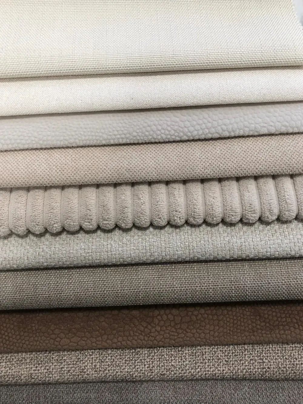 Divano con penisola Nede di a prezzo scontato^Crippa Salotti Discount