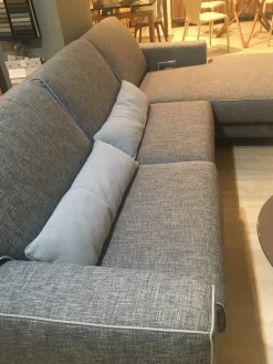 Hot Divano con penisola Newman   SCONTO 50% Divani