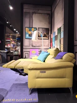 New Divano Con penisola Oliver in Offerta Outlet a 2300€ Divani