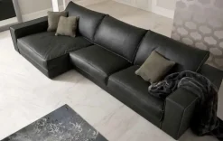 Divano con penisola pelle in misto piuma   a prezzo Outlet^Md work New