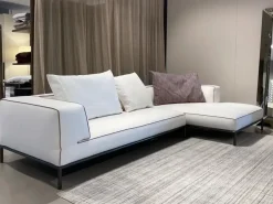 Discount Divano Con penisola Perry up a 9370 Euro Divani