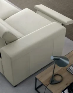 Doimo Salotti Divano con penisola Ray scontato del 40%- Divani