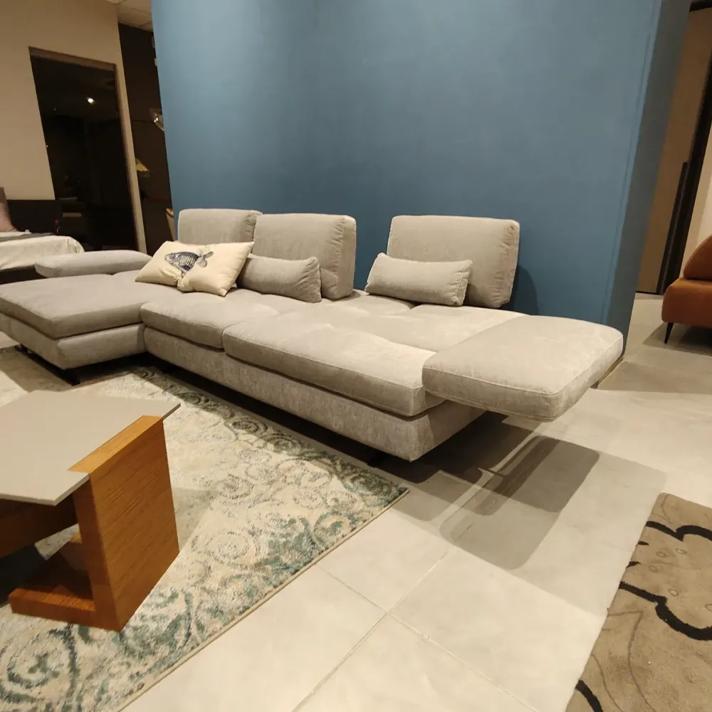 Nicoletti Home Divano Con penisola Serena a 2978 Euro- Divani