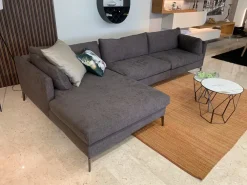 Italiana Divani Divano Con penisola Square a 3850 Euro- Divani