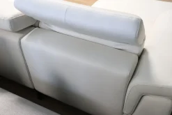 Divano con penisola Zeno ad un prezzo vantaggioso Divani