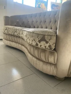 Hot Divano Contessa pronta consegna in Offerta Outlet Divani