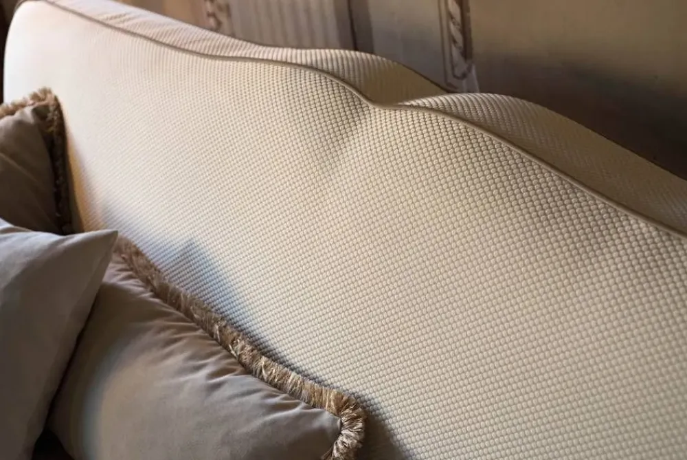 Clearance Divano da 3 posti modello Medea di scontato Divani