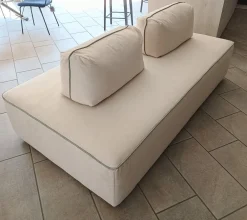New Divano da 2 posti modello Silvan di scontato Divani
