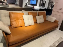 Divano da 4 posti modello Stone di scontato Divani