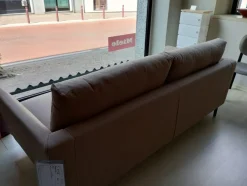 Doimo Salotti Divano da 2 posti modello Elton di scontato- Divani