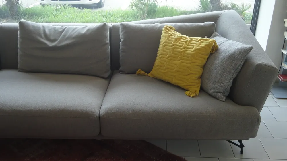 Ditre Italia Divano da 4 posti modello Lennox di scontato- Divani