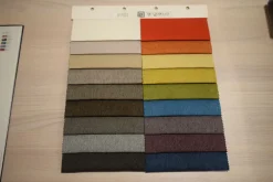 Divano da 4 posti modello Luxor di scontato^Collezione esclusiva Clearance