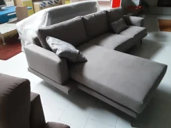 Doimo Salotti Divano da 5 posti modello Phlippe 77 di scontato- Divani