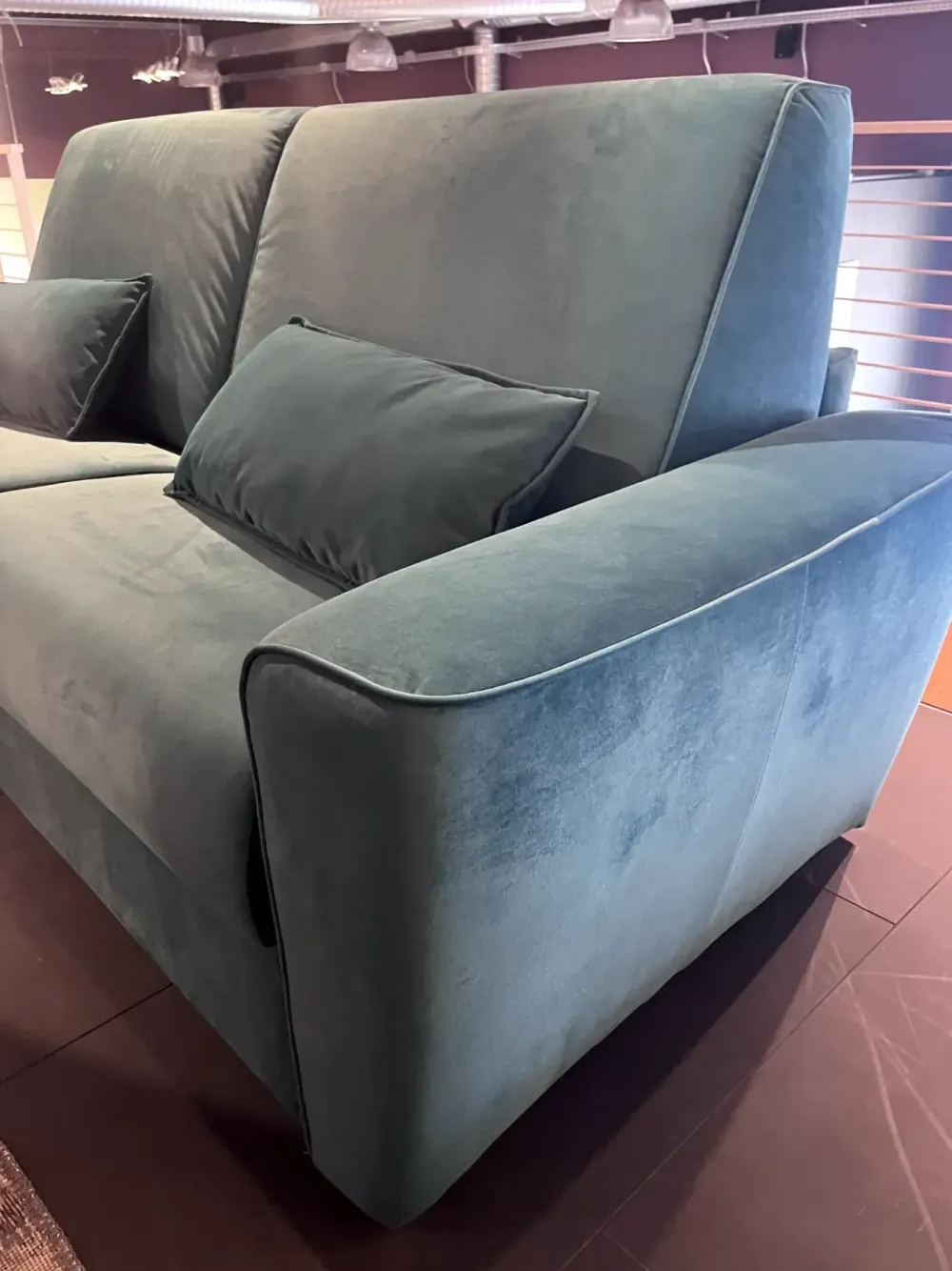 Divano da 3 posti modello Aosta di scontato^Artigianale Discount