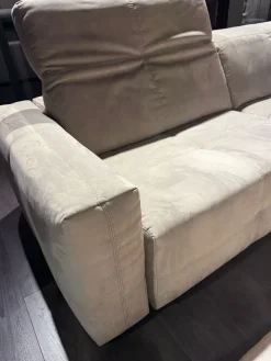 Calia Divano da 4 posti modello Nicolas di scontato- Divani