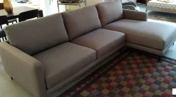 Divano da 3 posti modello Dry con sound di scontato^Excò Online