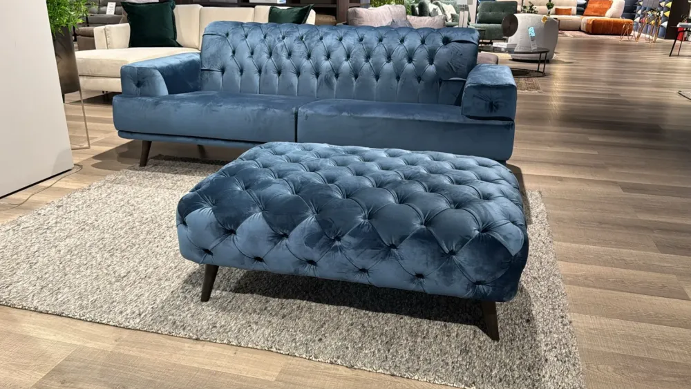 Divano da 3 posti modello Saxarubra di scontato^La casa moderna