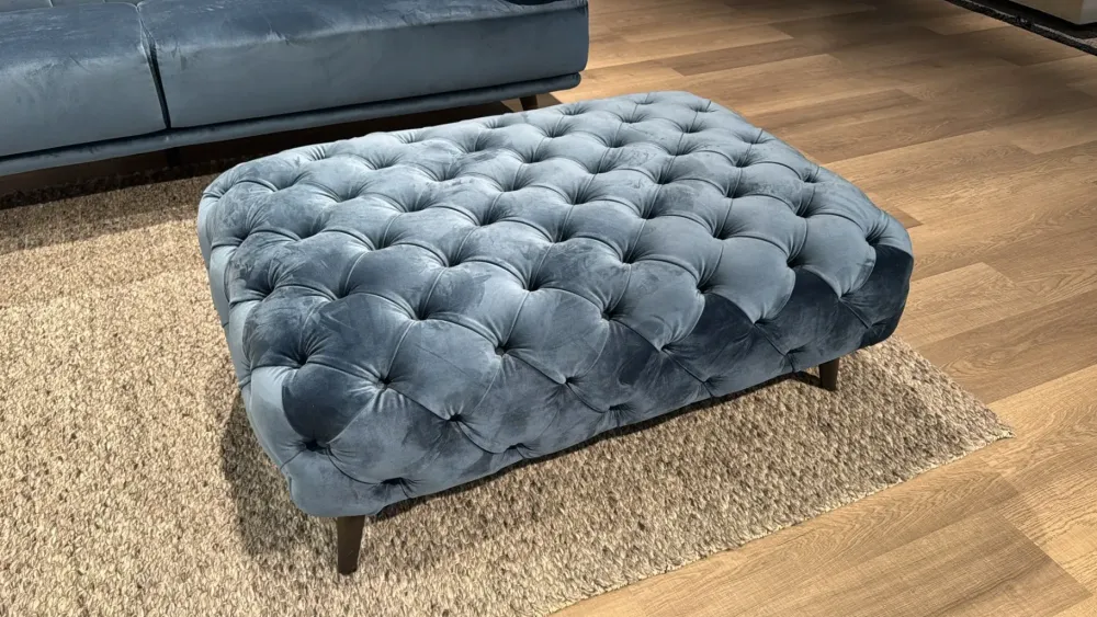 Divano da 3 posti modello Saxarubra di scontato^La casa moderna