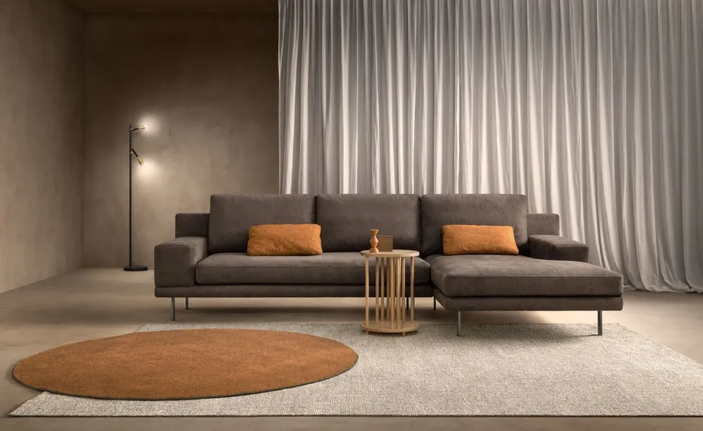 New Divano da 4 posti modello Wise di scontato Divani