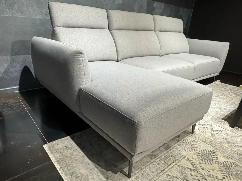 Divano da 3 posti modello Marko di scontato^Le Comfort Sale