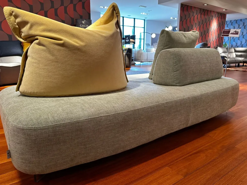 Divano da 3 posti modello Cremino di scontato^Calia Best