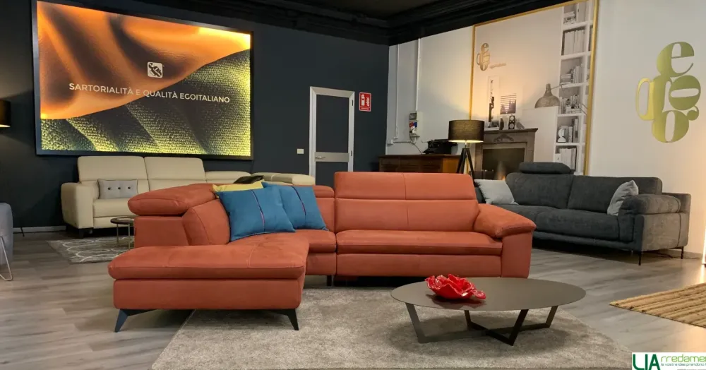 Divano da 5 posti modello Martine di scontato^Egoitaliano Best