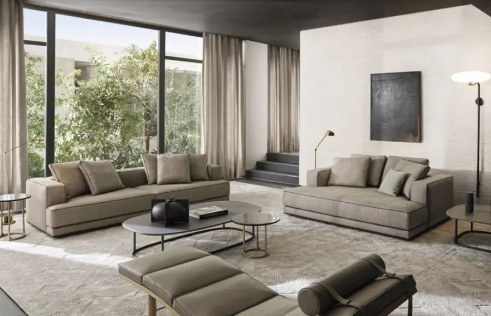 Divano Design Augusto con 3 posti a prezzo riservato^Molteni & C Hot