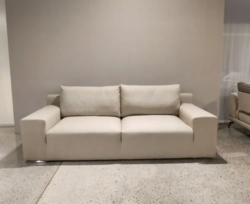 Outlet Divano design tessuto Pronta consegna divano in fibralatex di con sconto del - 40% Divani