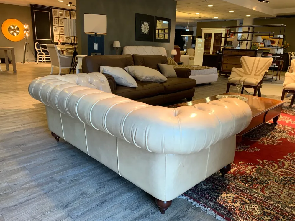 Outlet Divano Diana chester a prezzi convenienti Divani