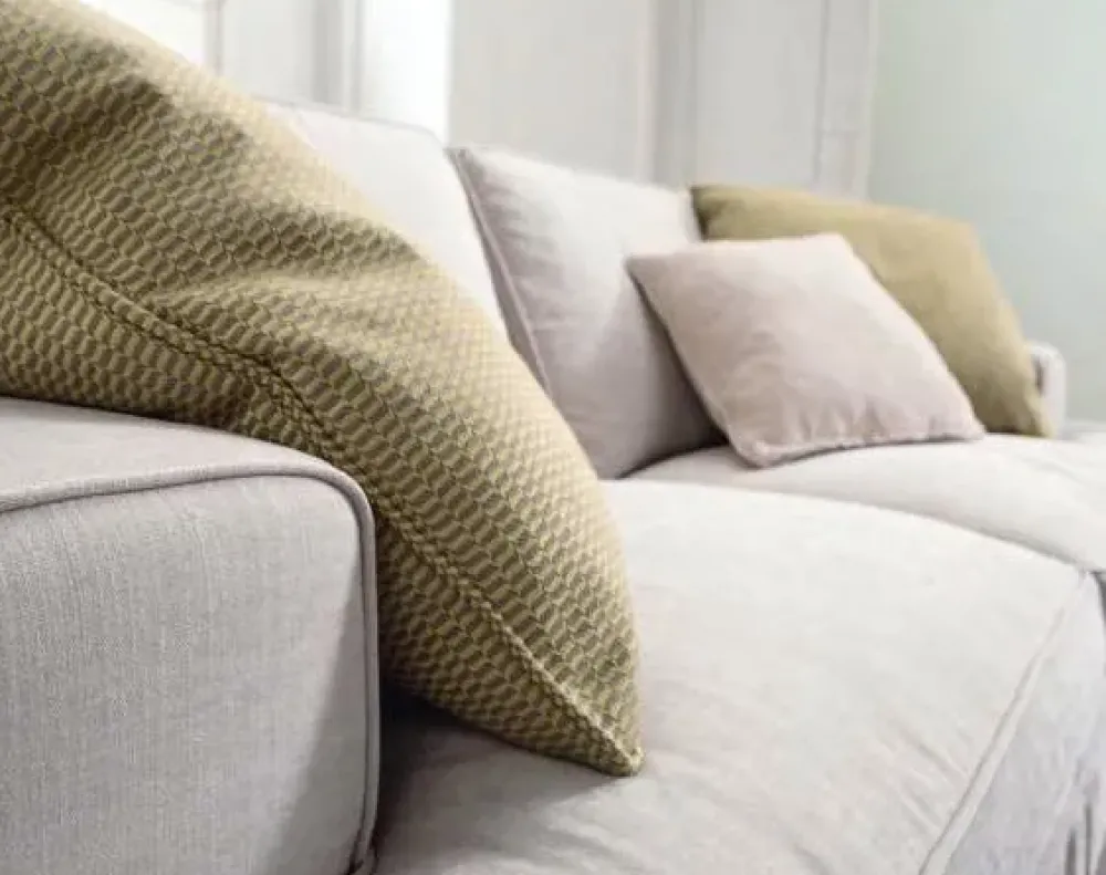 Best Divano Divano in piuma modello fenice : con uno SCONTO ESCLUSIVO del 45% Divani