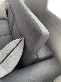 Divano Divano lineare mod. lambert : con uno SCONTO ESCLUSIVO del 30%^Le Comfort Discount