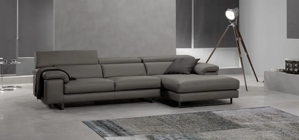 Divano Divano mod.nikita rivestito in pelle fiore in promo-sconto del 50% pelle in poliuretano a prezzo scontato^Excò Outlet