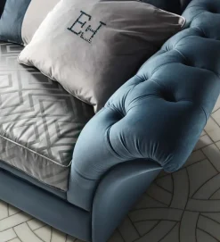 Divano Divano velluto completo di cuscineria vari colori  in Tessuto non sfoderabile  di scontato 45%^Md work Clearance