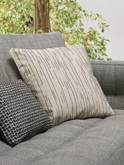 Flou Divano Doze in Tessuto sfoderabile  a prezzo riservato- Divani