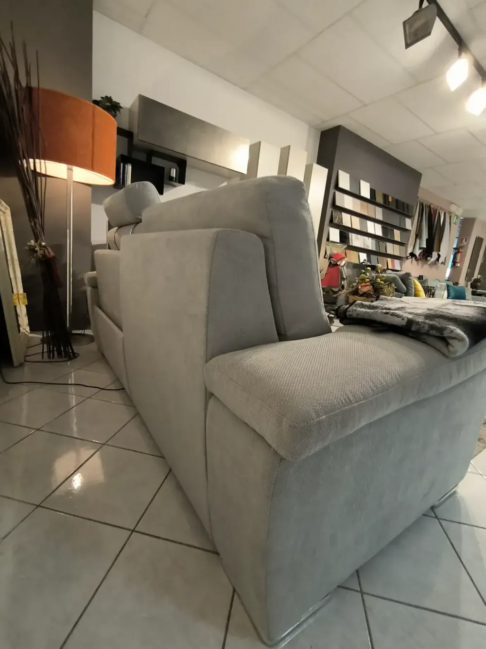 Felis Divano Eros in Tessuto a prezzo ribassato- Divani