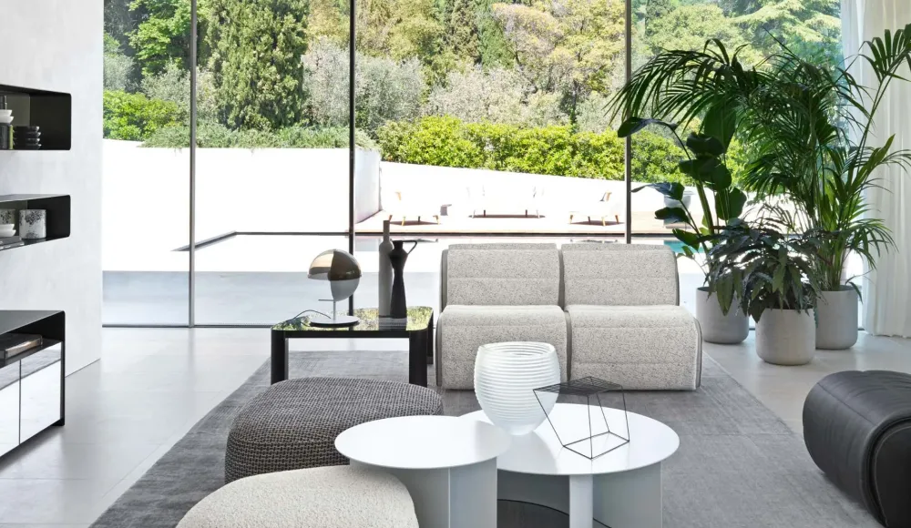 Flou Divano Flora in Tessuto a prezzo scontato- Divani