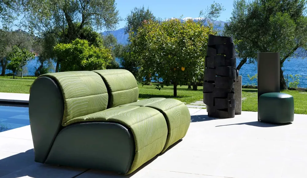 Flou Divano Flora in Tessuto a prezzo scontato- Divani