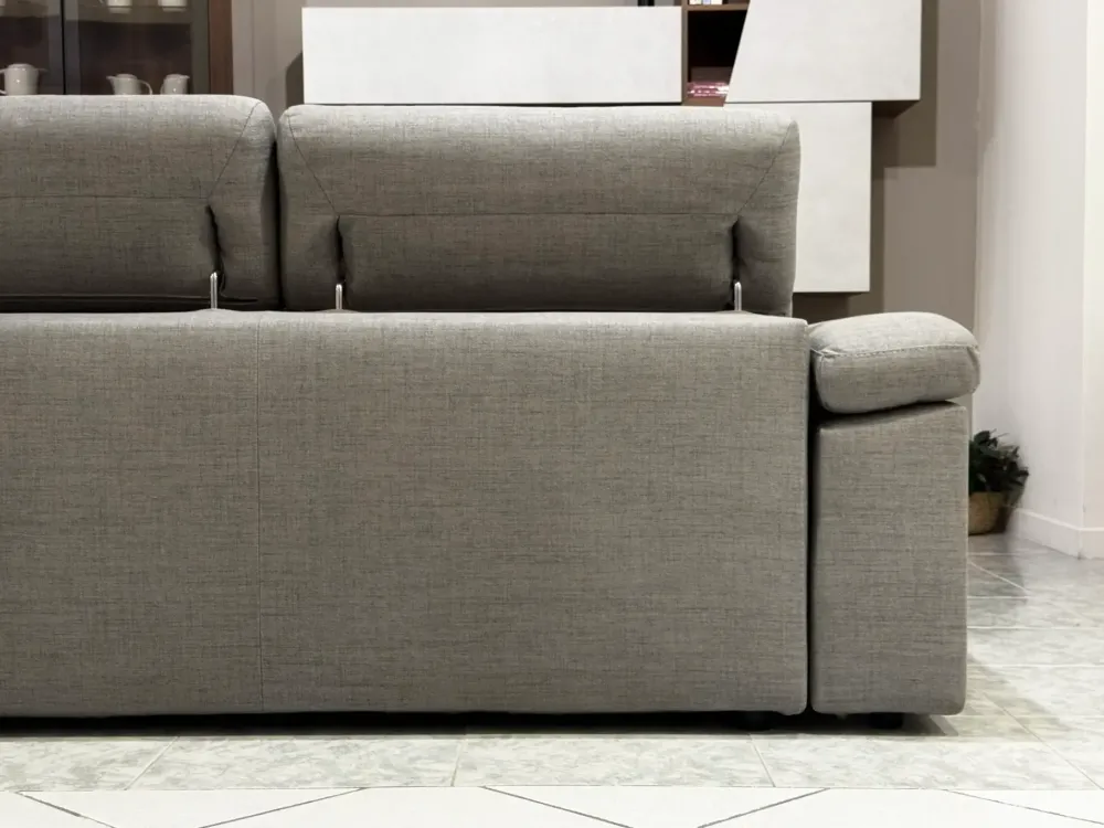 Sale Divano Fushion m3 a PREZZO OUTLET scontato del 60% Divani