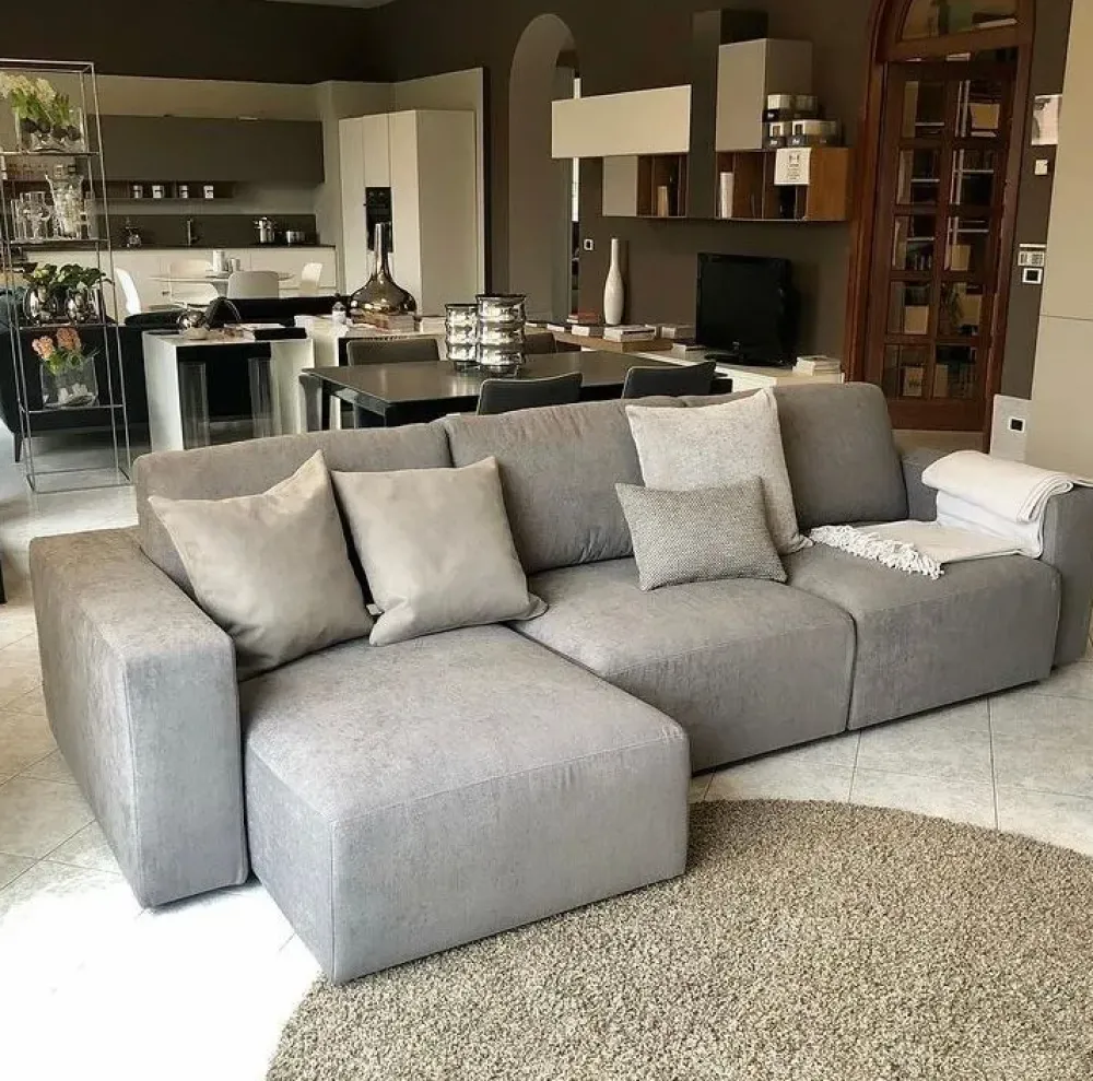 Sale Divano Genius 016 a prezzo ribassato Divani