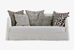 Discount Divano Ghost 10 di , 2 posti. Prezzo speciale. Comfort assicurato. Divani