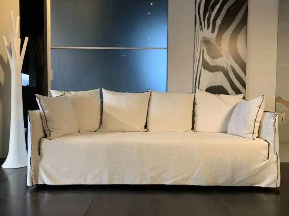 Clearance Divano Ghost 12 in OFFERTA - 26% Divani