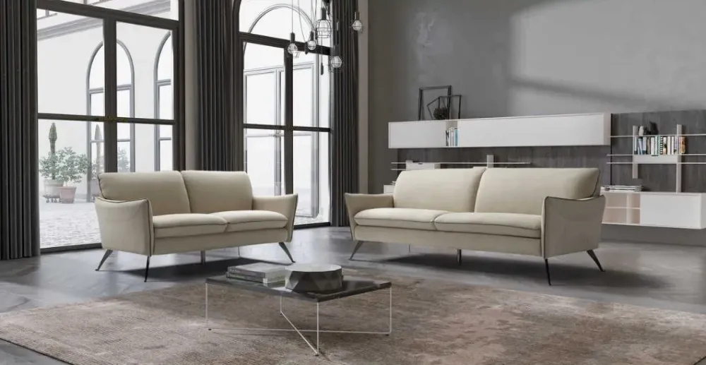 Collezione esclusiva Divano Giulia di in stile moderno a prezzo Outlet- Divani