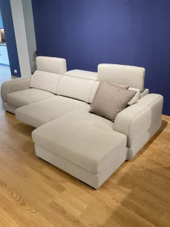 Sale Divano Graffiti tessuto in poliuretano a prezzo scontato Divani